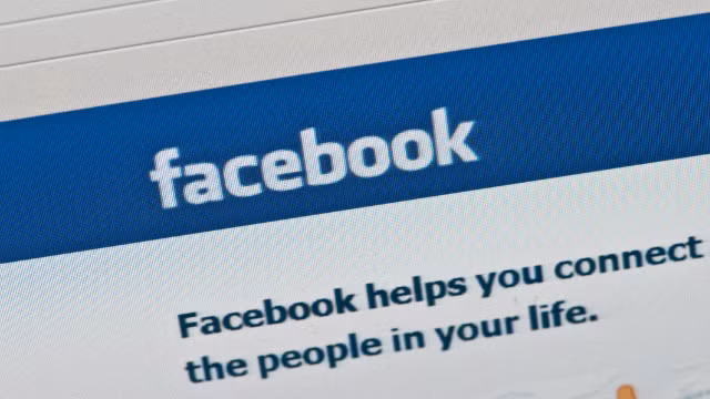 Facebook thêm tính năng ‘Reply’ ảnh 1