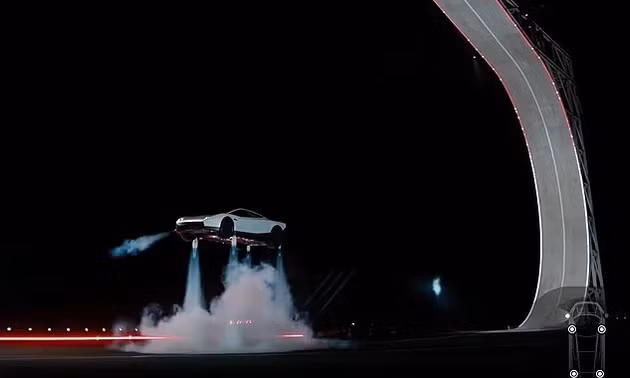 Tesla trình làng xe bay như tên lửa: Bước đột phá hay thách thức an toàn?